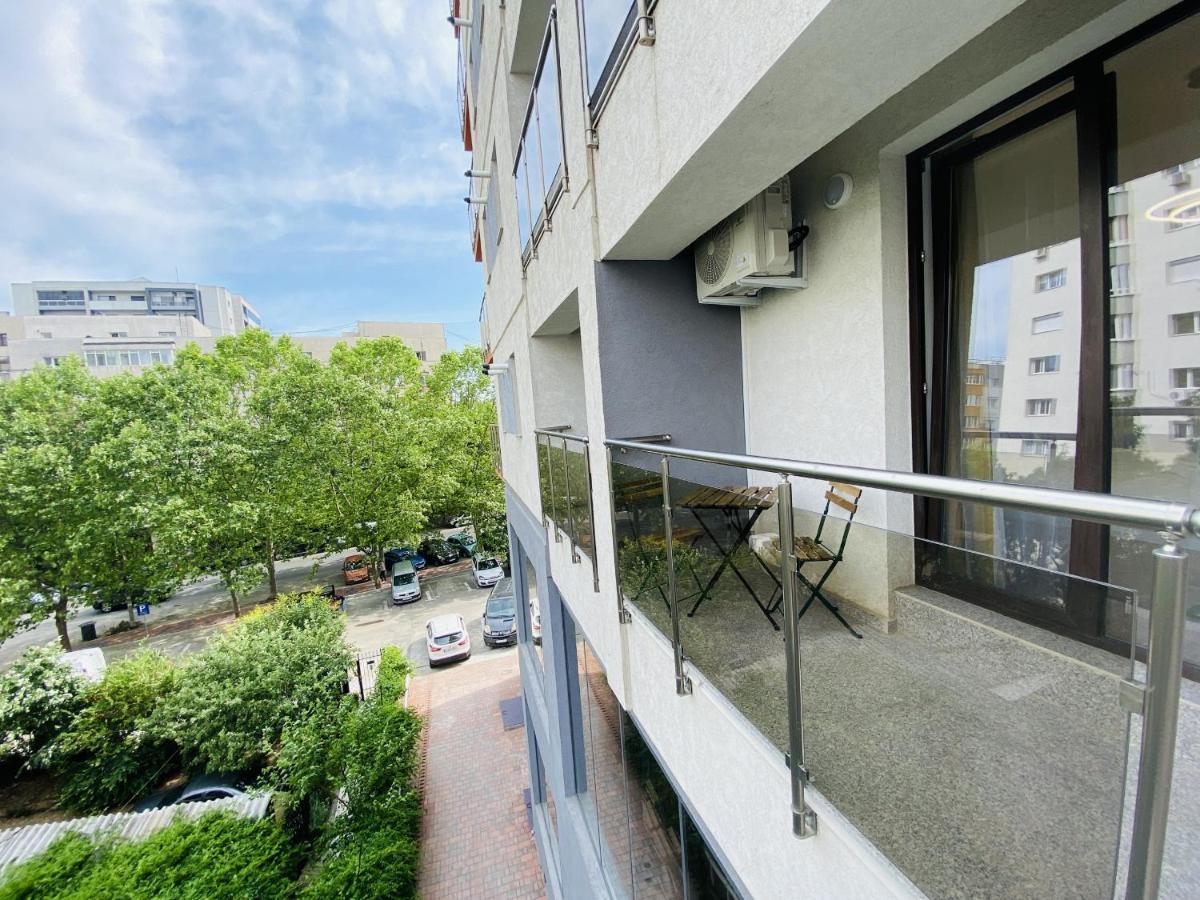New City Studios With Balcony Bucharest Exterior photo